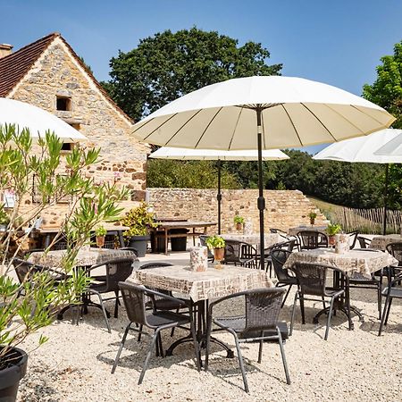 Lo Petit Cretsou Bed & Breakfast Simeyrols Exterior foto